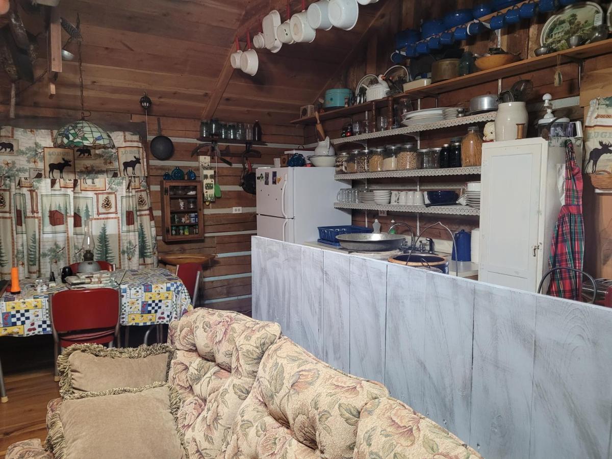 Mountain Memories Cabin Rental Booneville 외부 사진